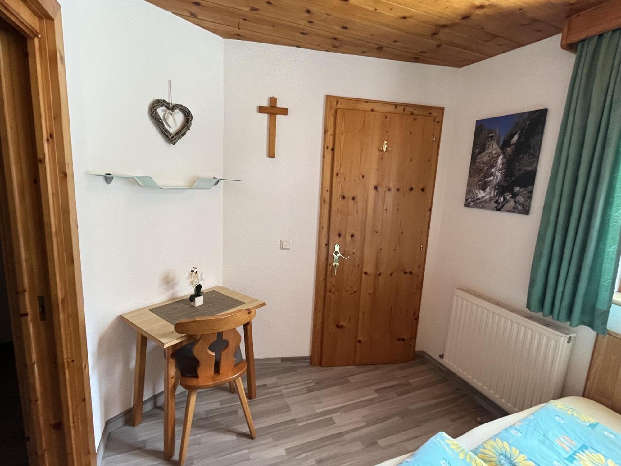 Apartment Familie Thomas und Angelika Melmer St. Leonhard im Pitztal Exterior foto